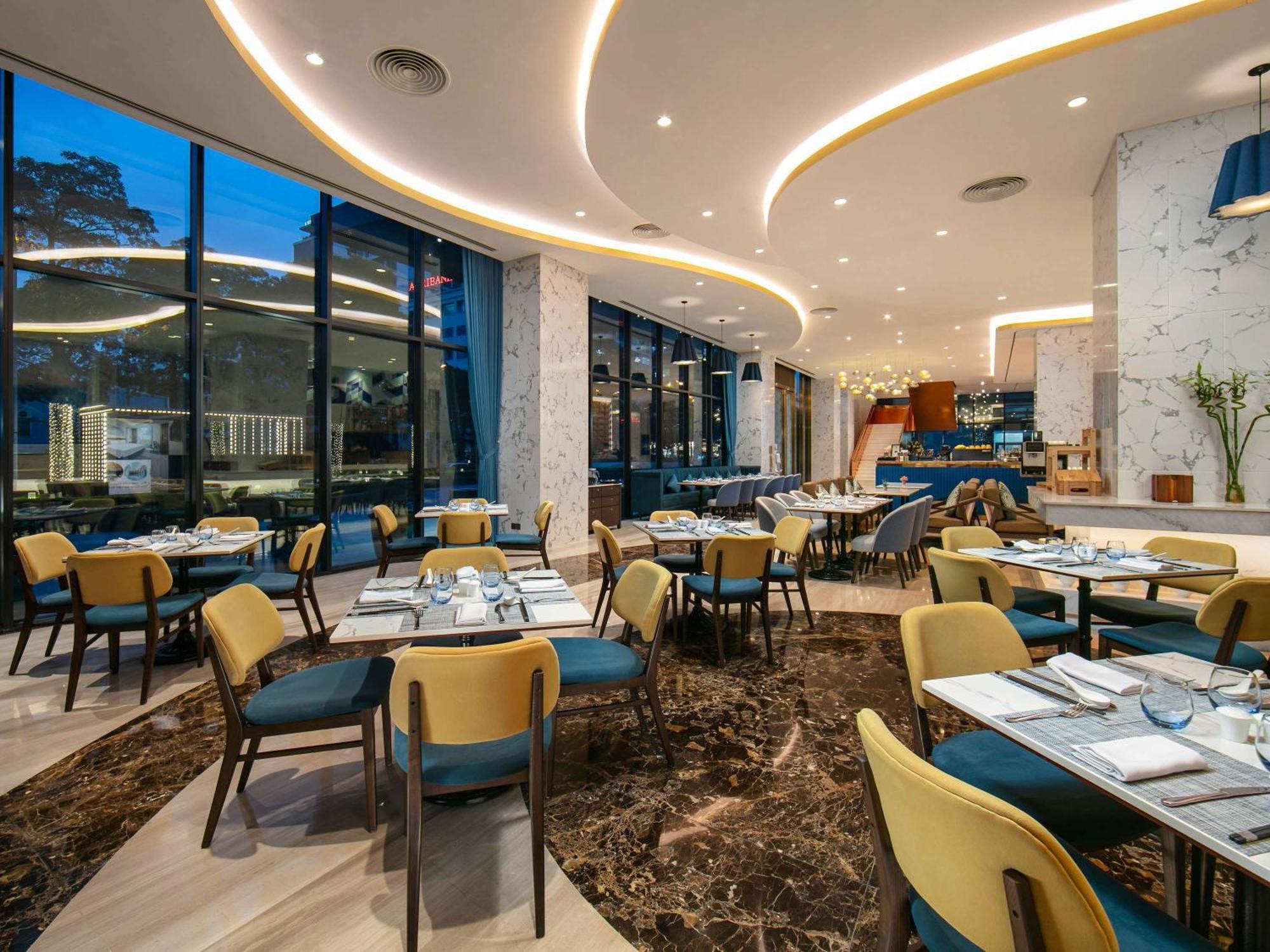 Moevenpick Living West Hanoi Luaran gambar